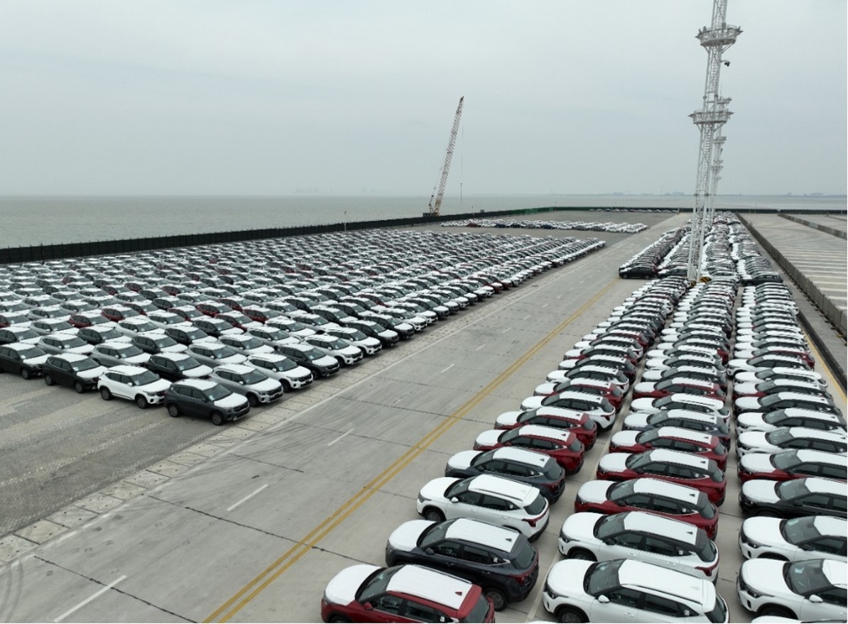 Exports drive up China's August lightvehicle shipments 6.9